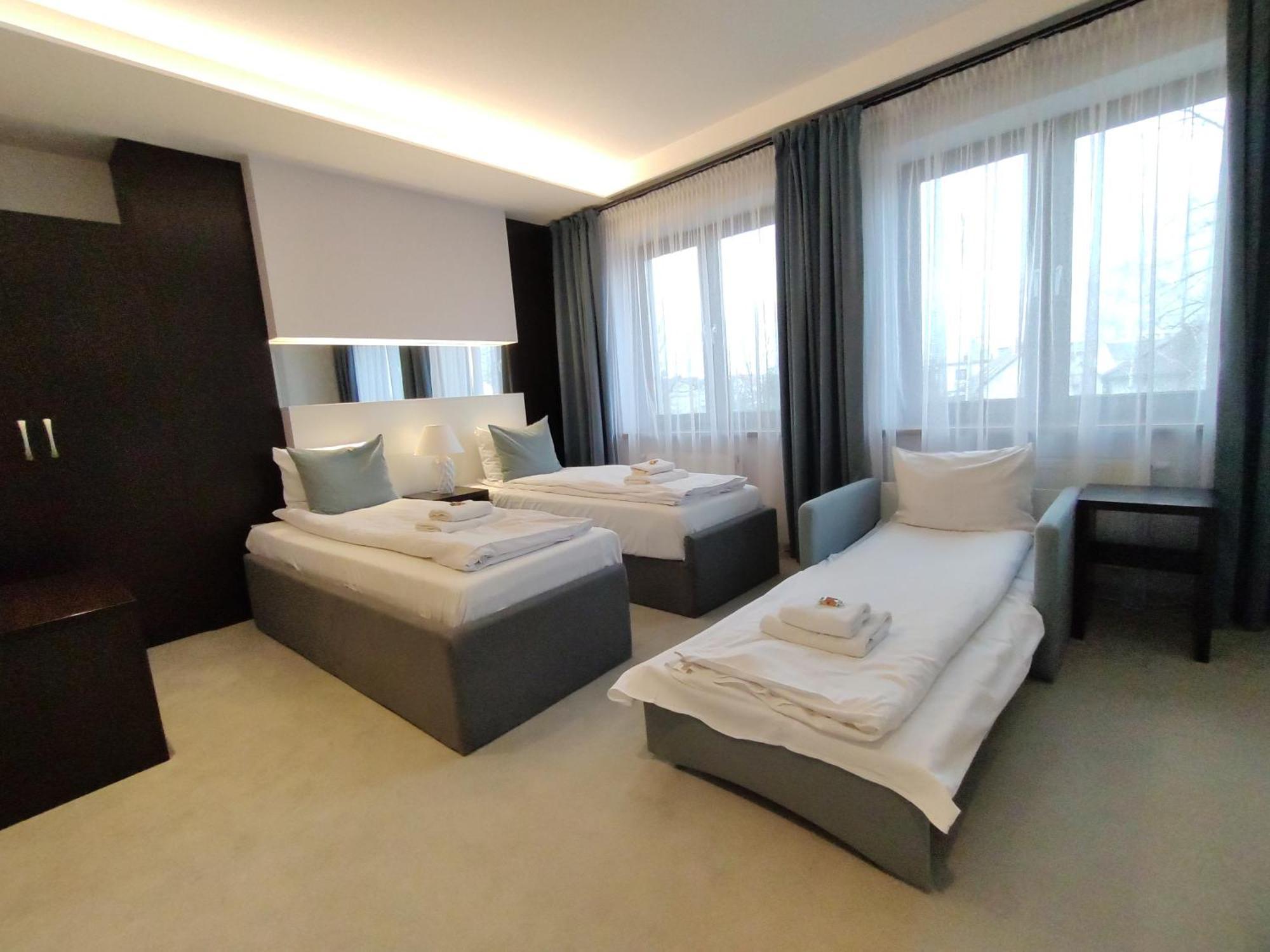 Novopolska - Hotel I Restauracja Kościan Eksteriør billede
