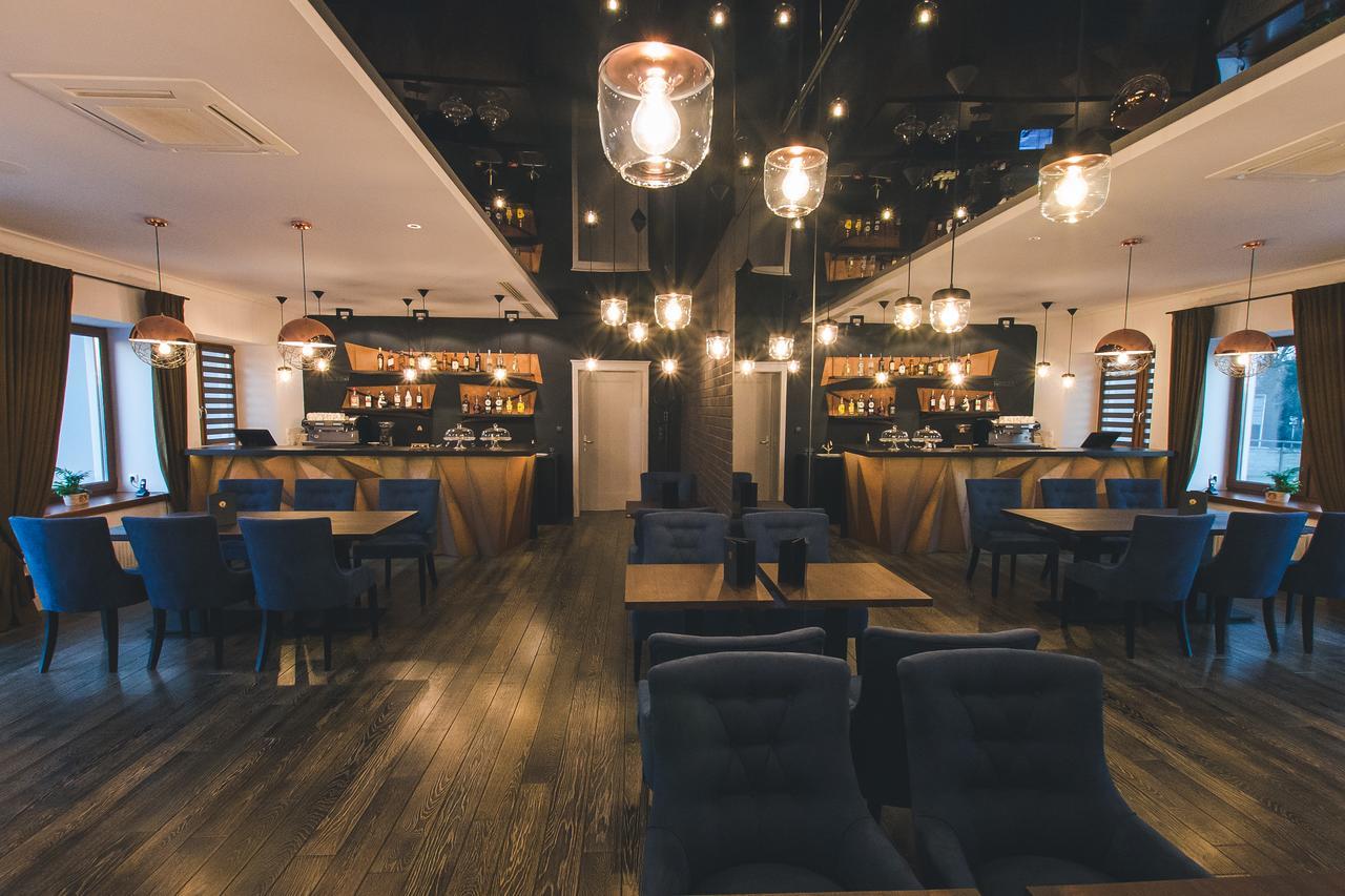 Novopolska - Hotel I Restauracja Kościan Eksteriør billede
