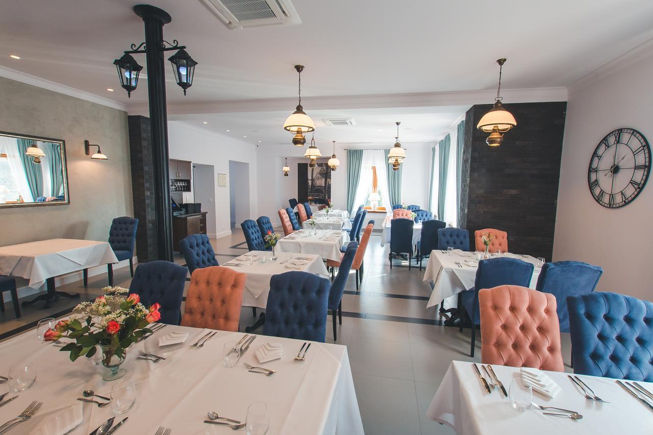 Novopolska - Hotel I Restauracja Kościan Eksteriør billede