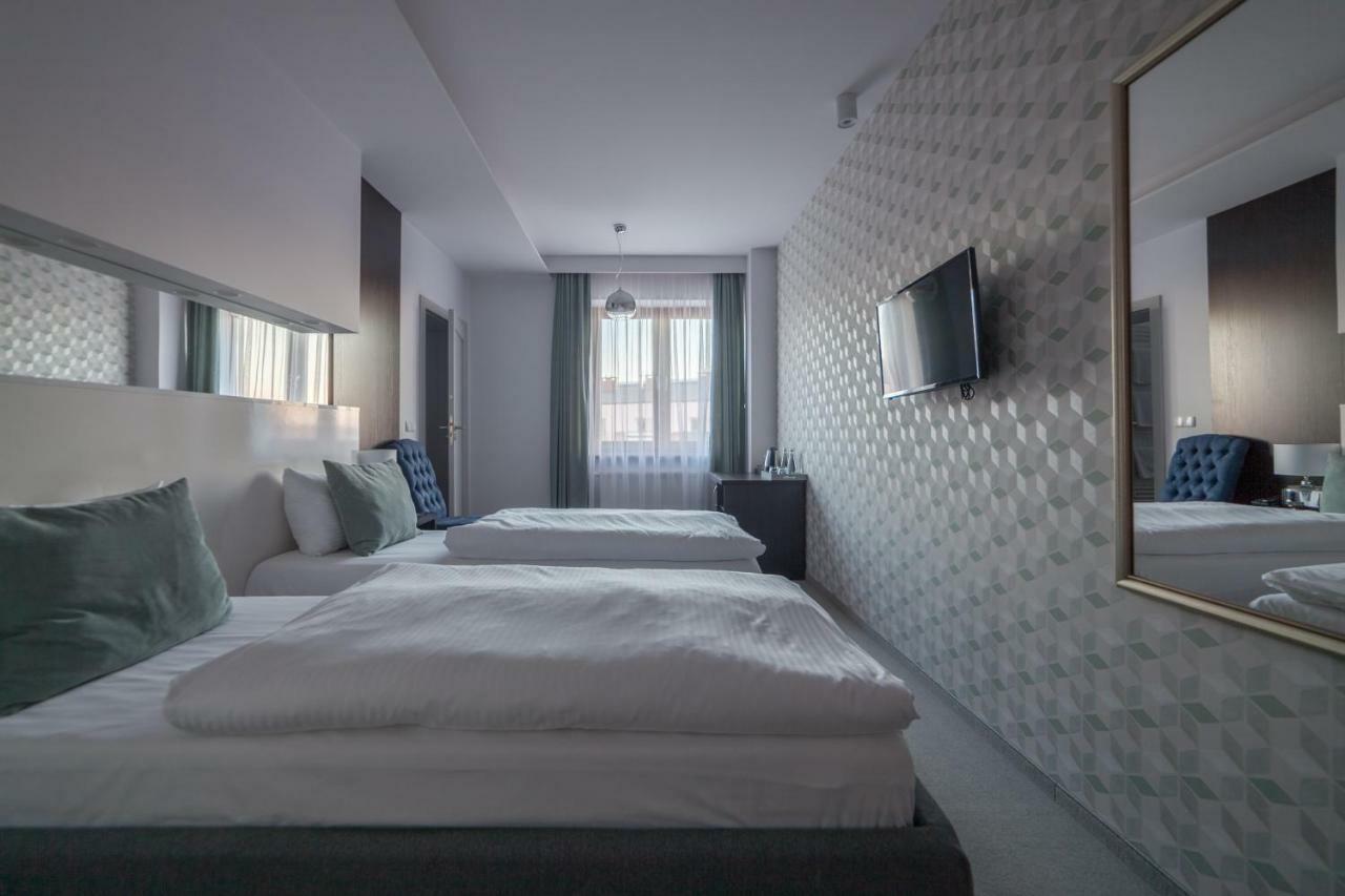 Novopolska - Hotel I Restauracja Kościan Eksteriør billede
